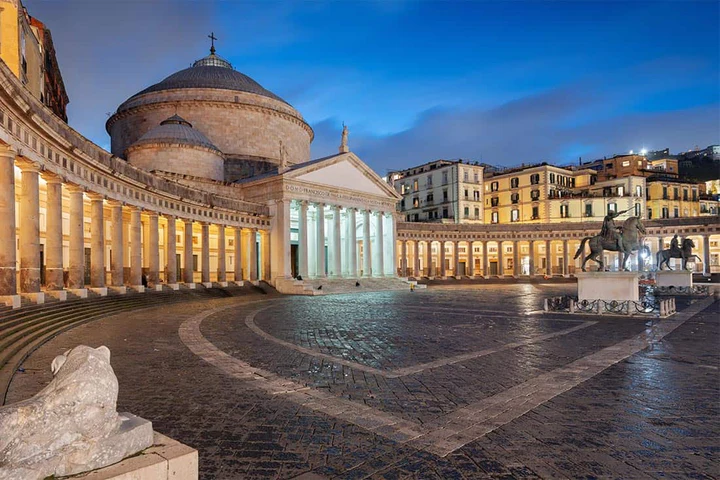 Naples tours – Explore cultural landmarks.
